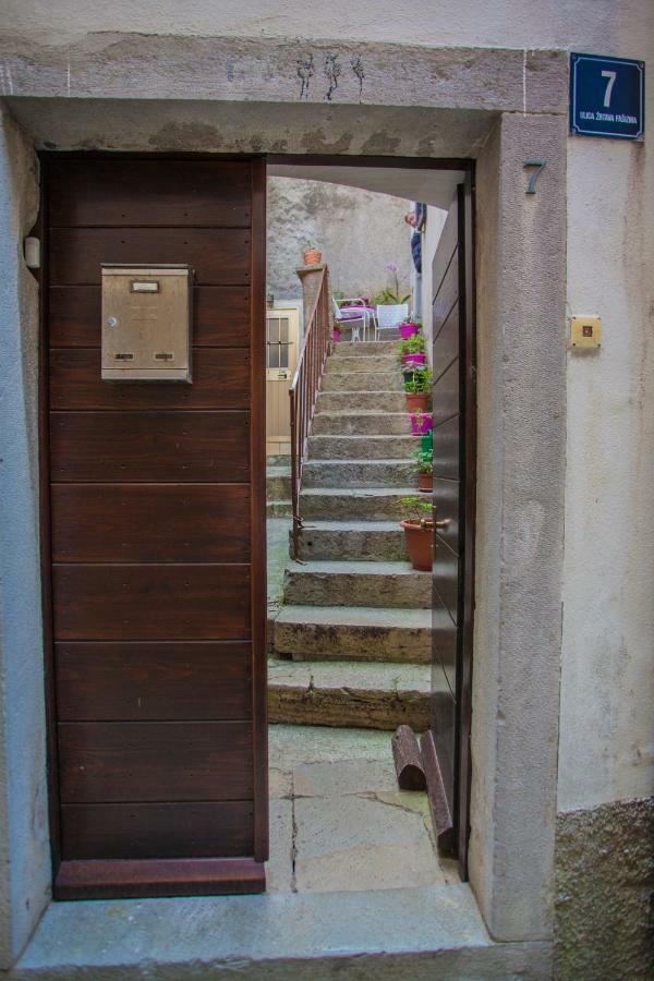 Room M Cres Exterior foto