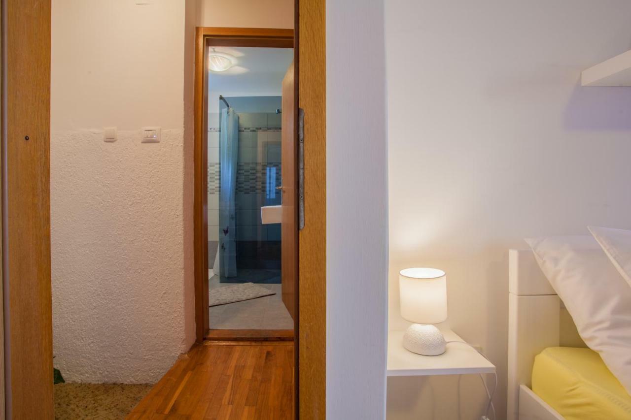 Room M Cres Exterior foto