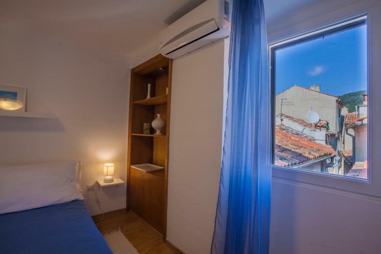 Room M Cres Exterior foto
